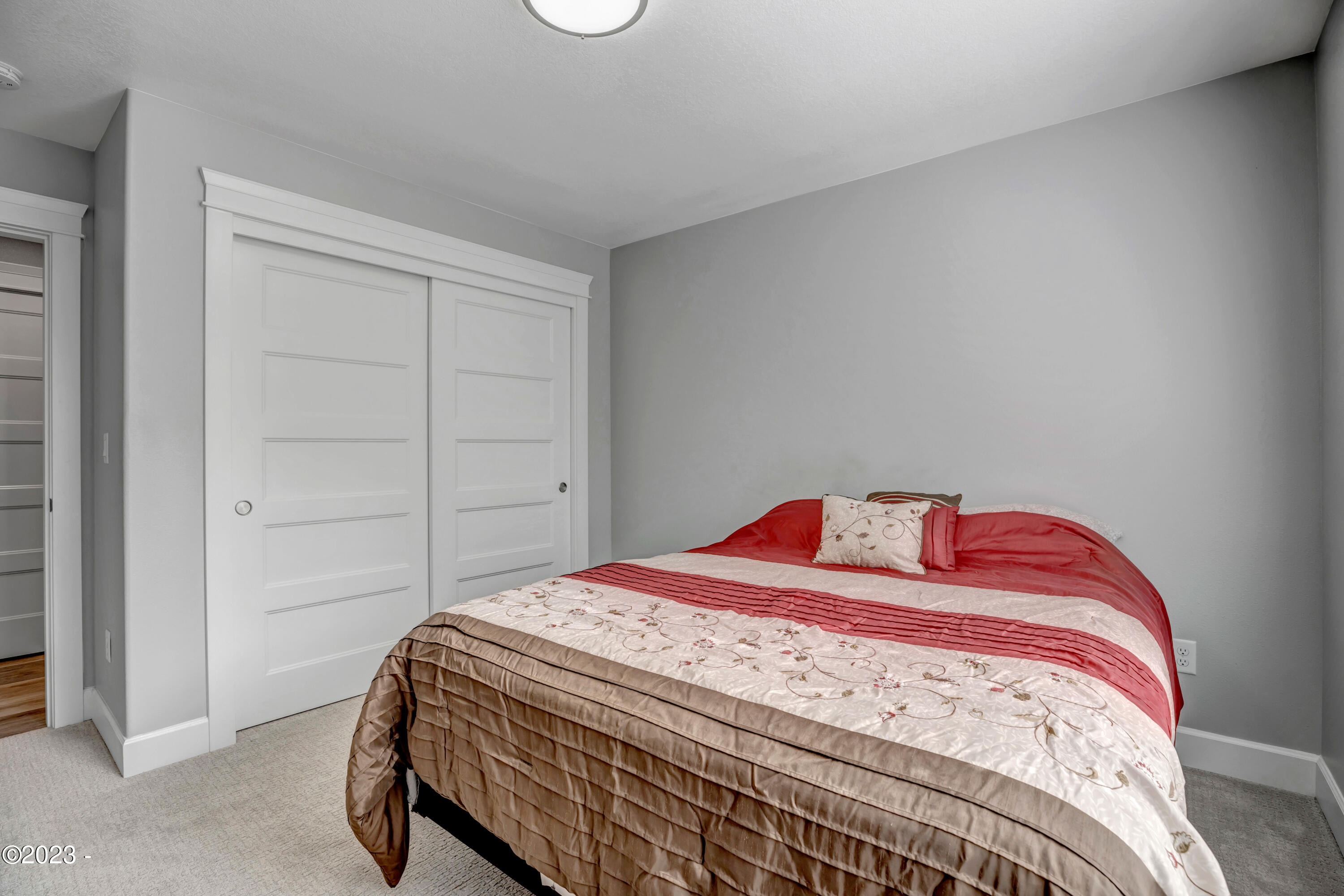 3945 Evergreen Avenue