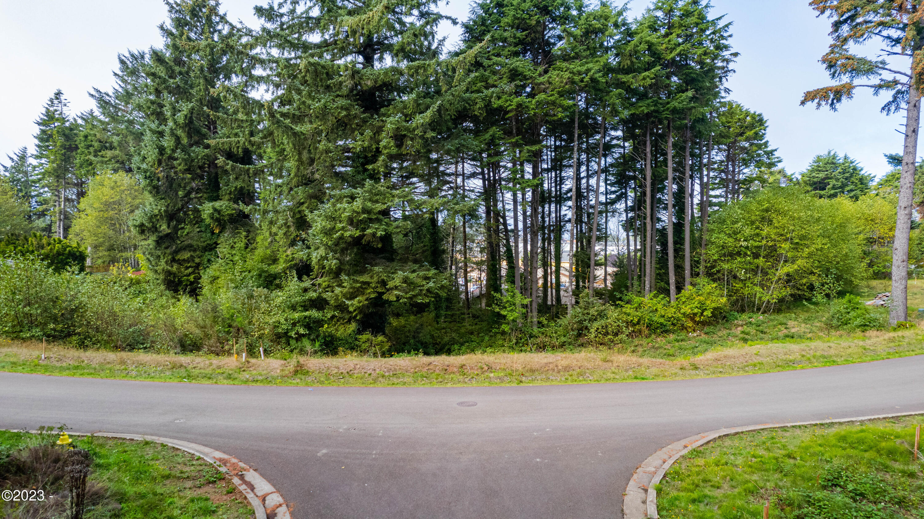 Block 1400 SE Marine Avenue