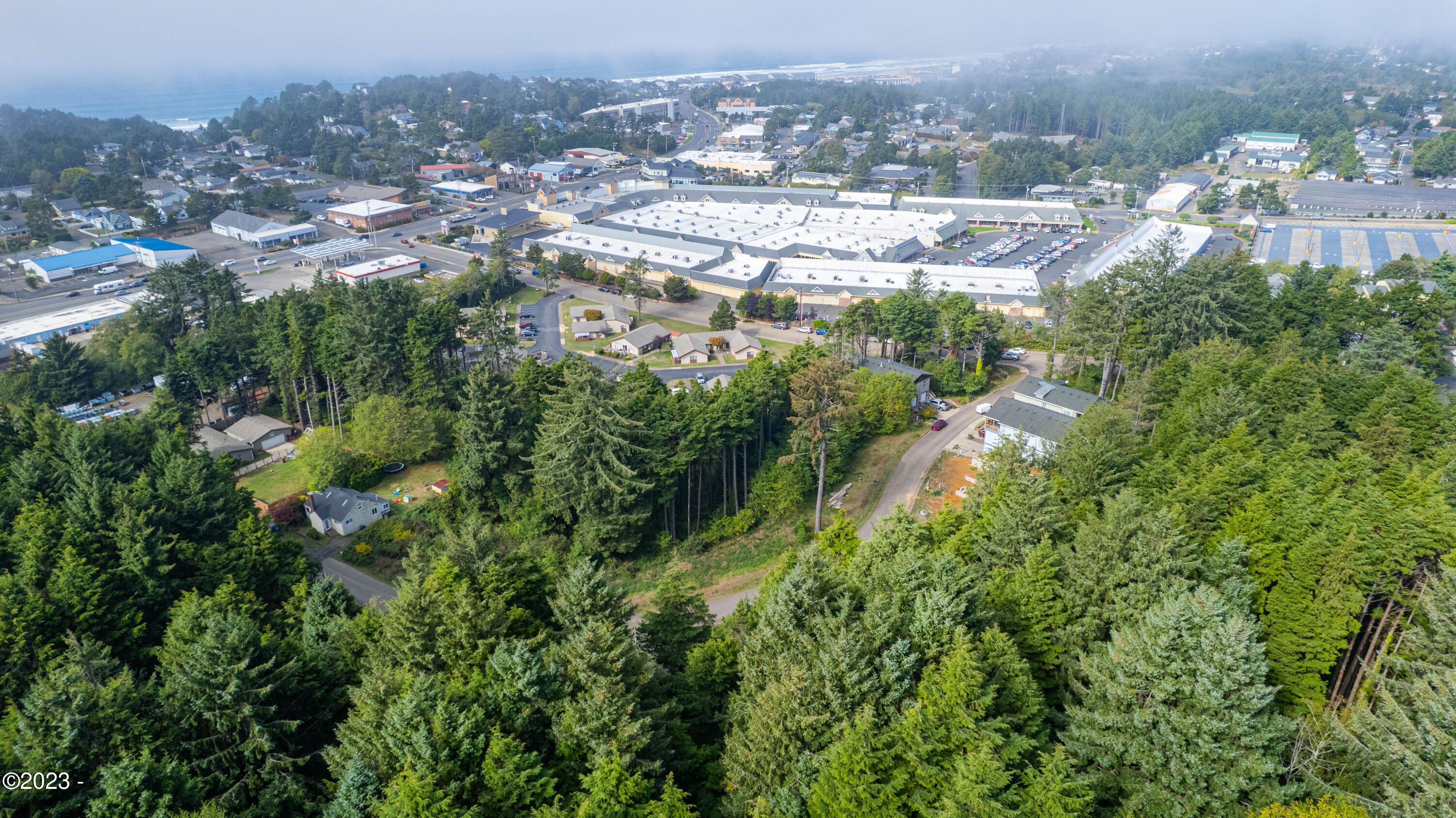 Block 1400 SE Marine Avenue