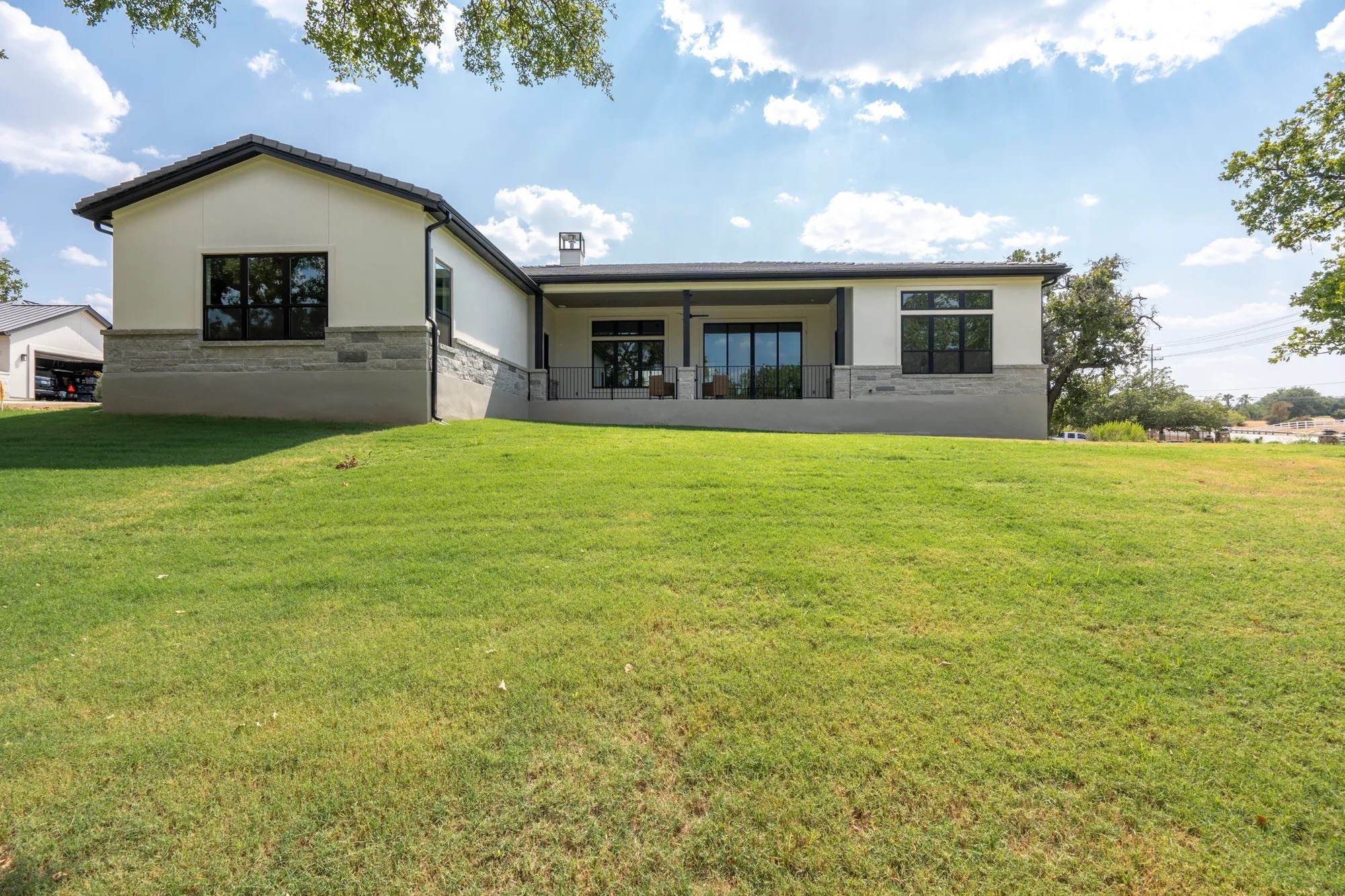 105 Mitchell Creek