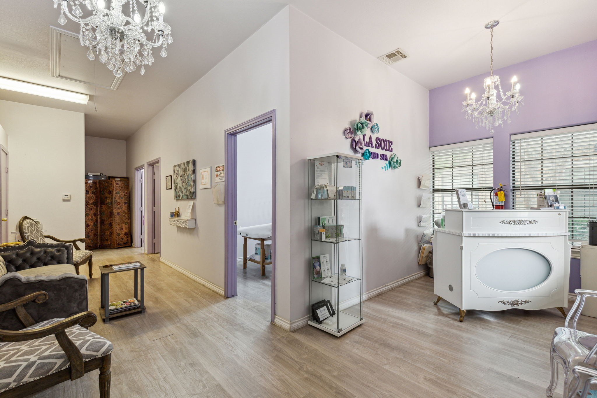 1111 Kinwest Parkway 140