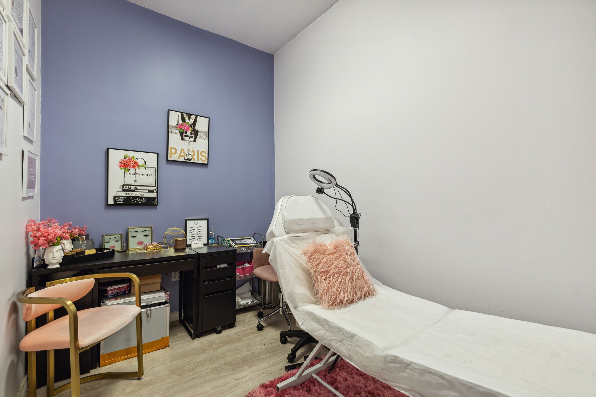 1111 Kinwest Parkway 140