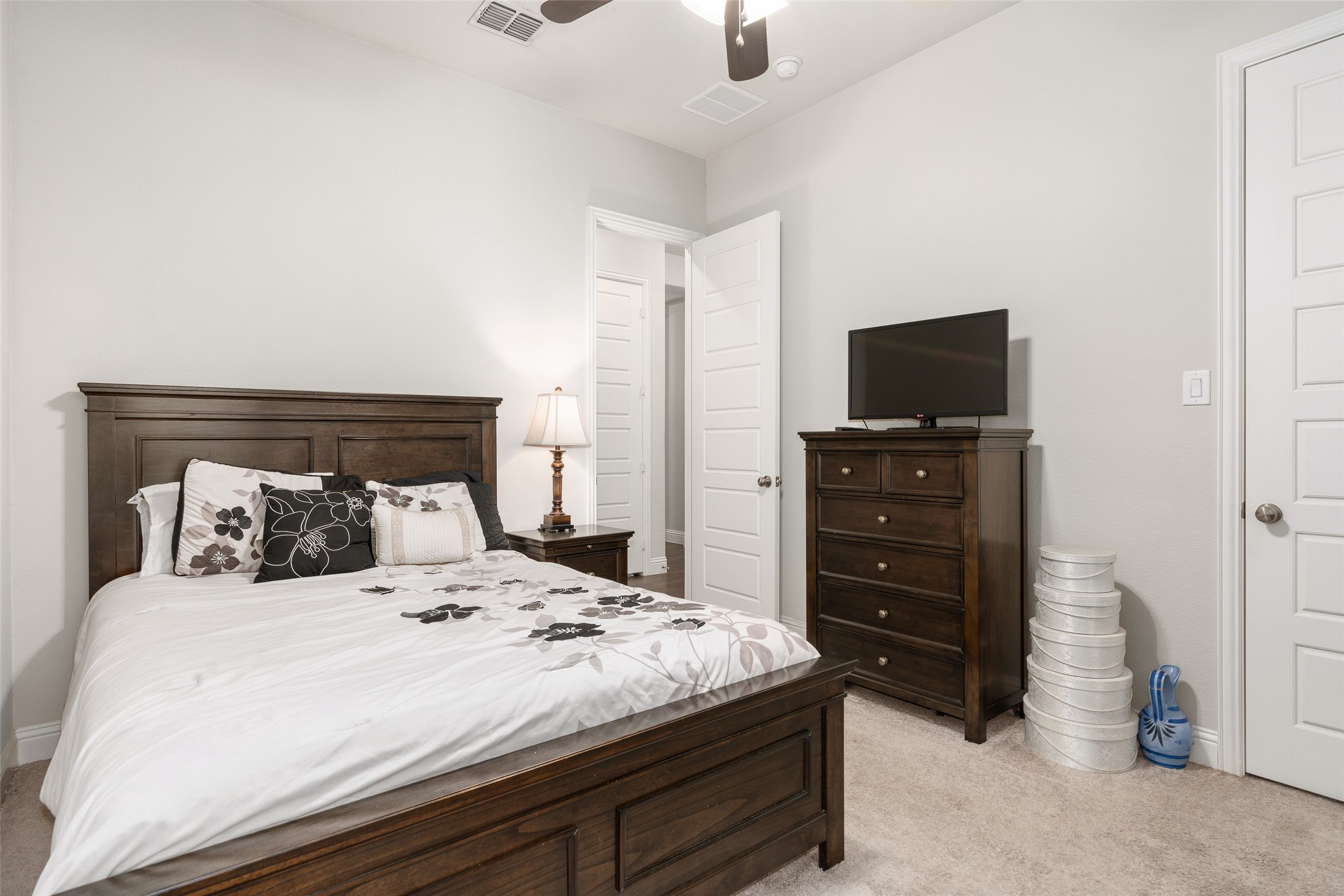 501 Bennington
