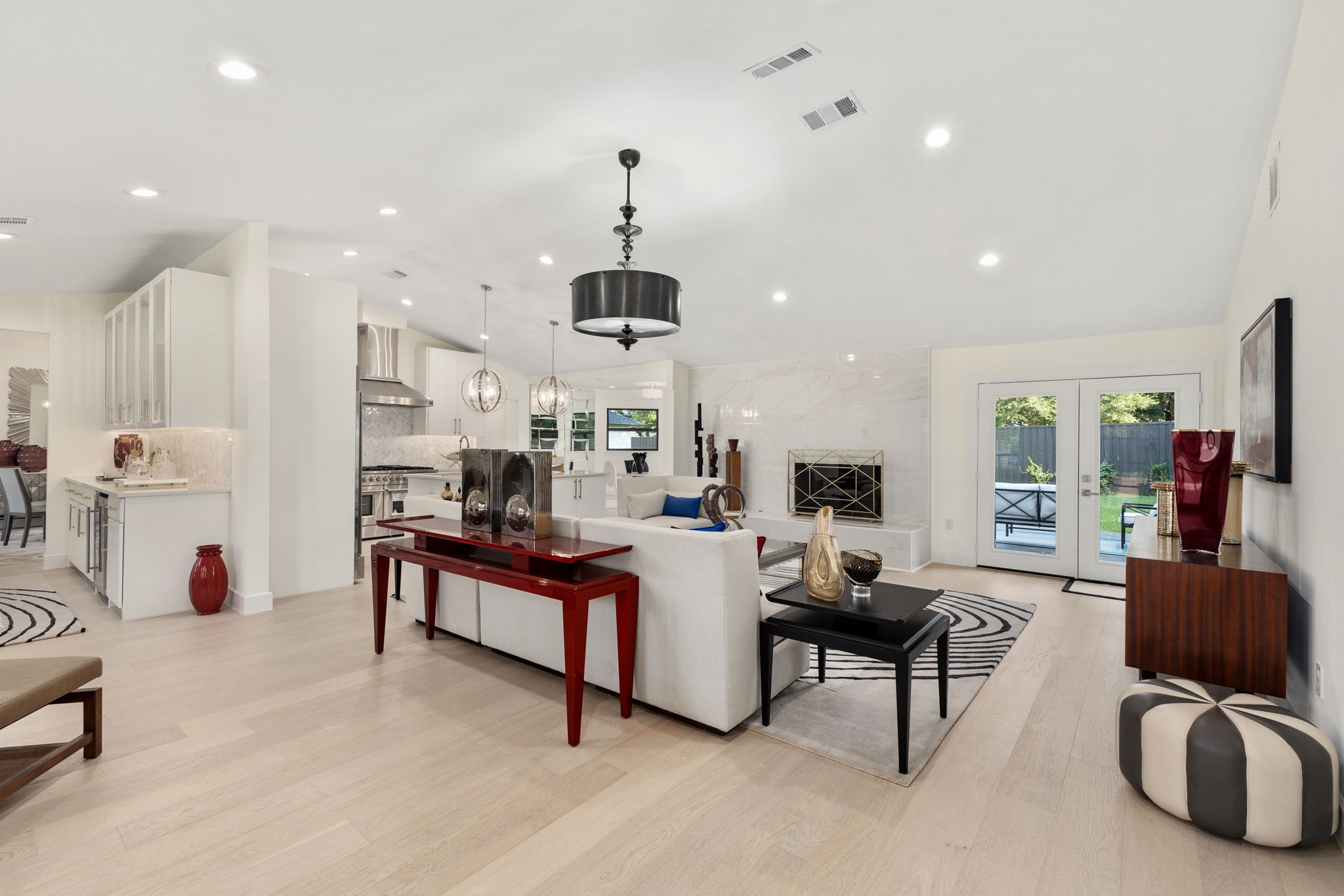 4047 Northaven Road