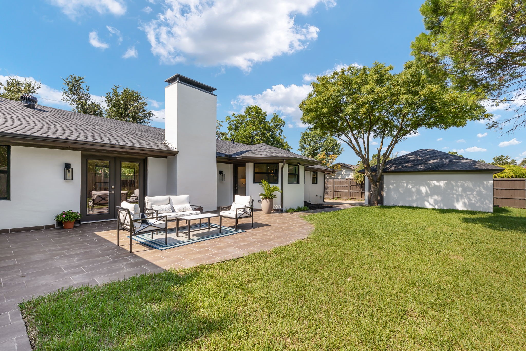 4047 Northaven Road