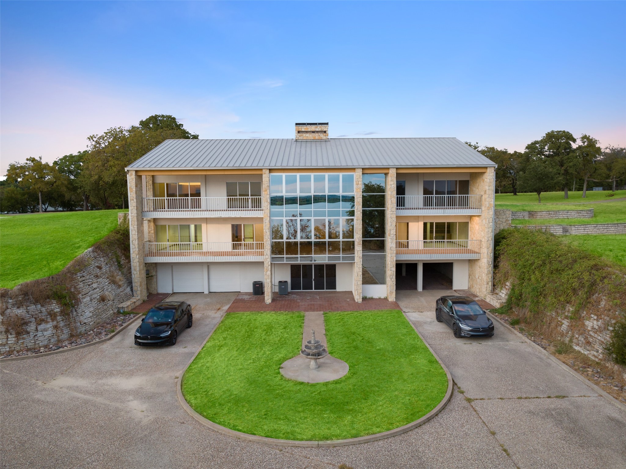 5400 Falls Creek Highway