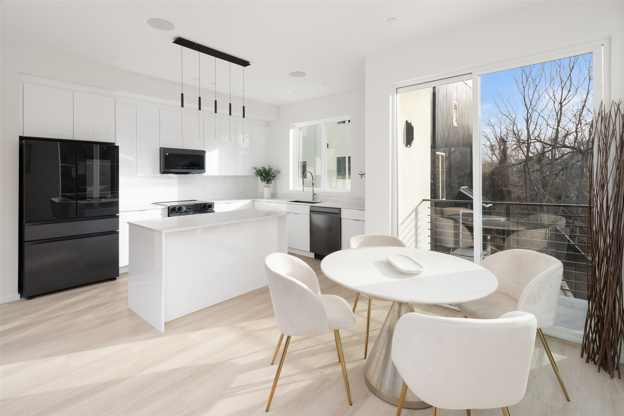 4811 Denton Drive 105