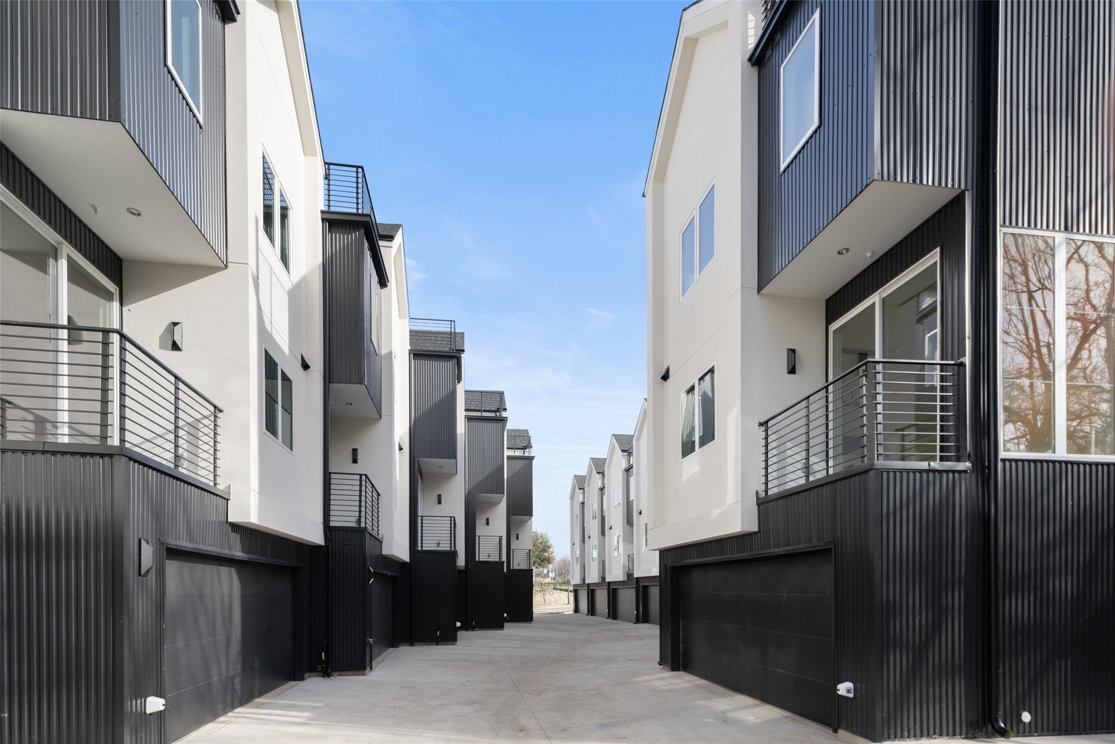 4811 Denton Drive 105