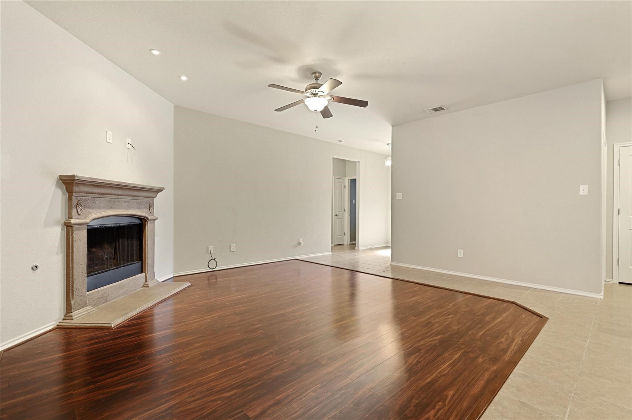 2404 Slalom Drive