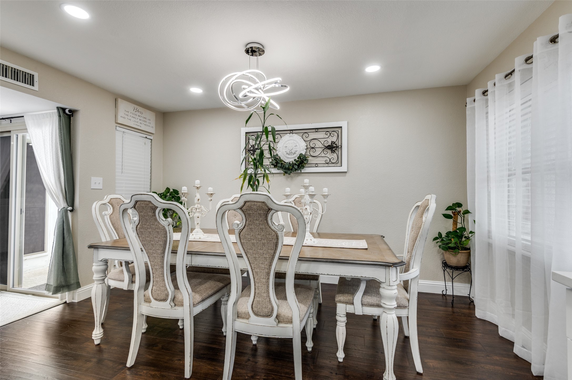 2109 Lewis Trail