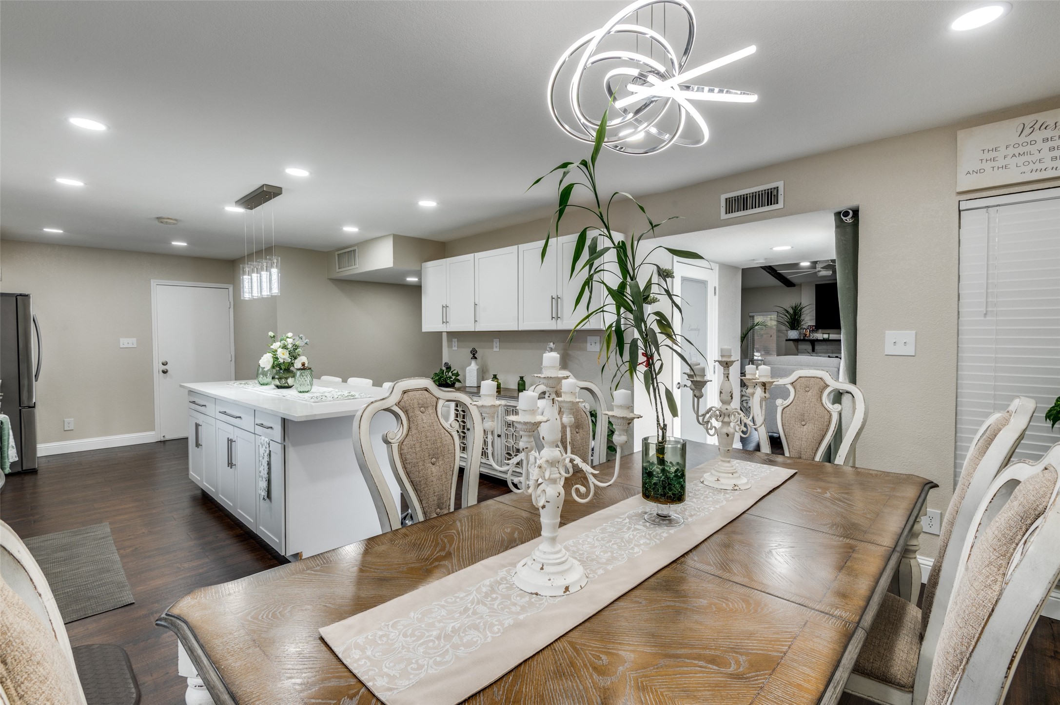 2109 Lewis Trail