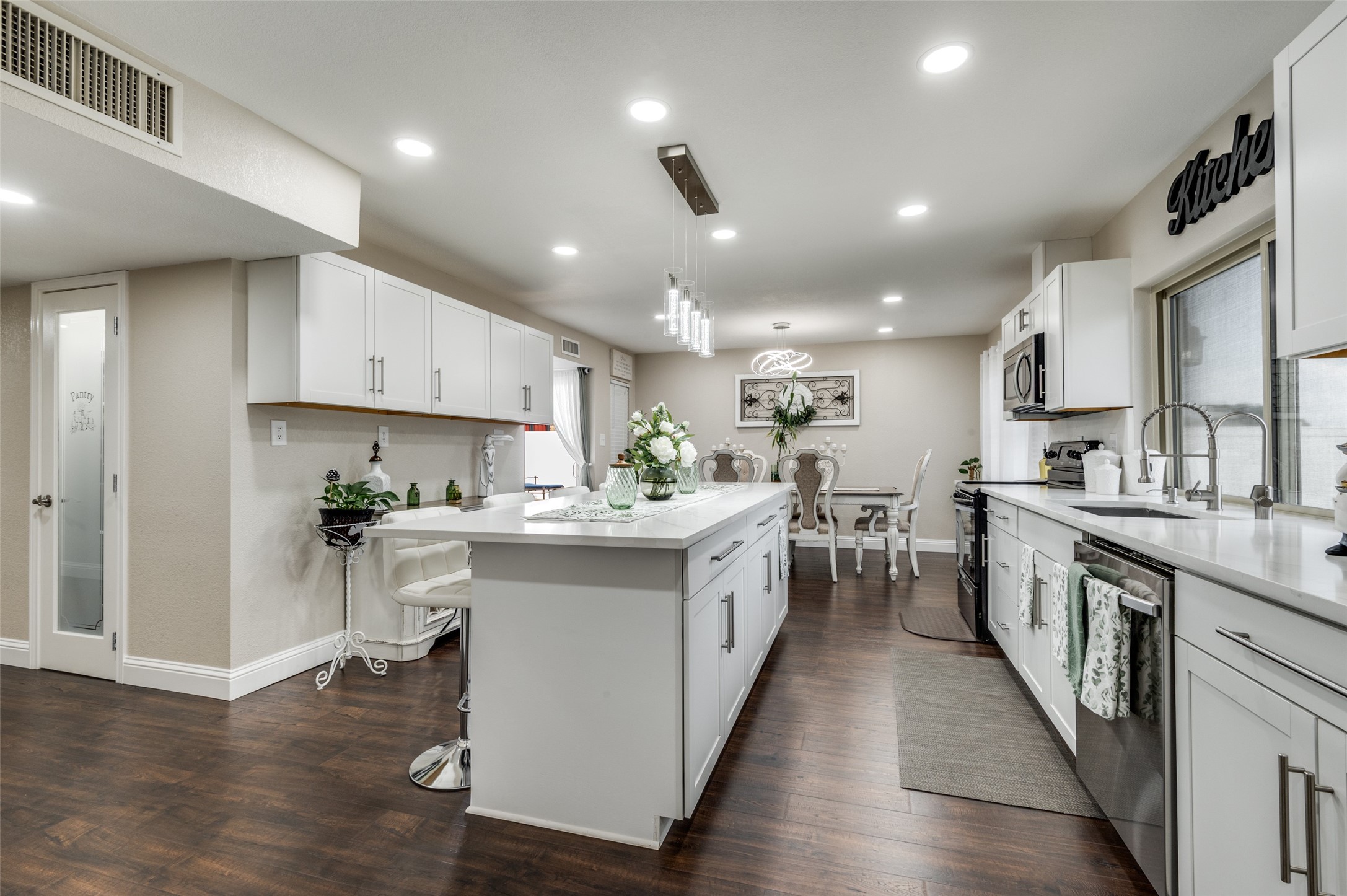 2109 Lewis Trail