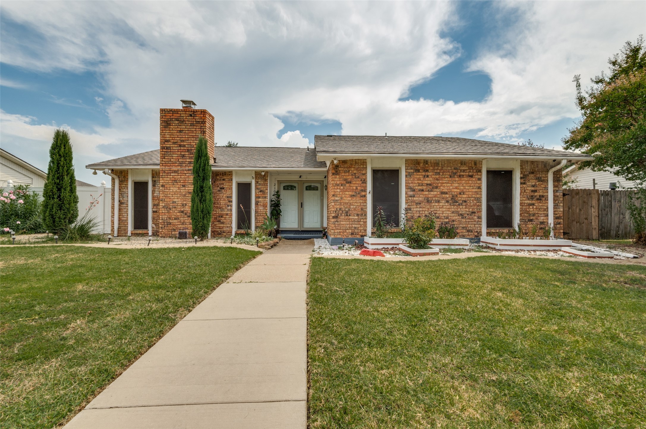 2109 Lewis Trail