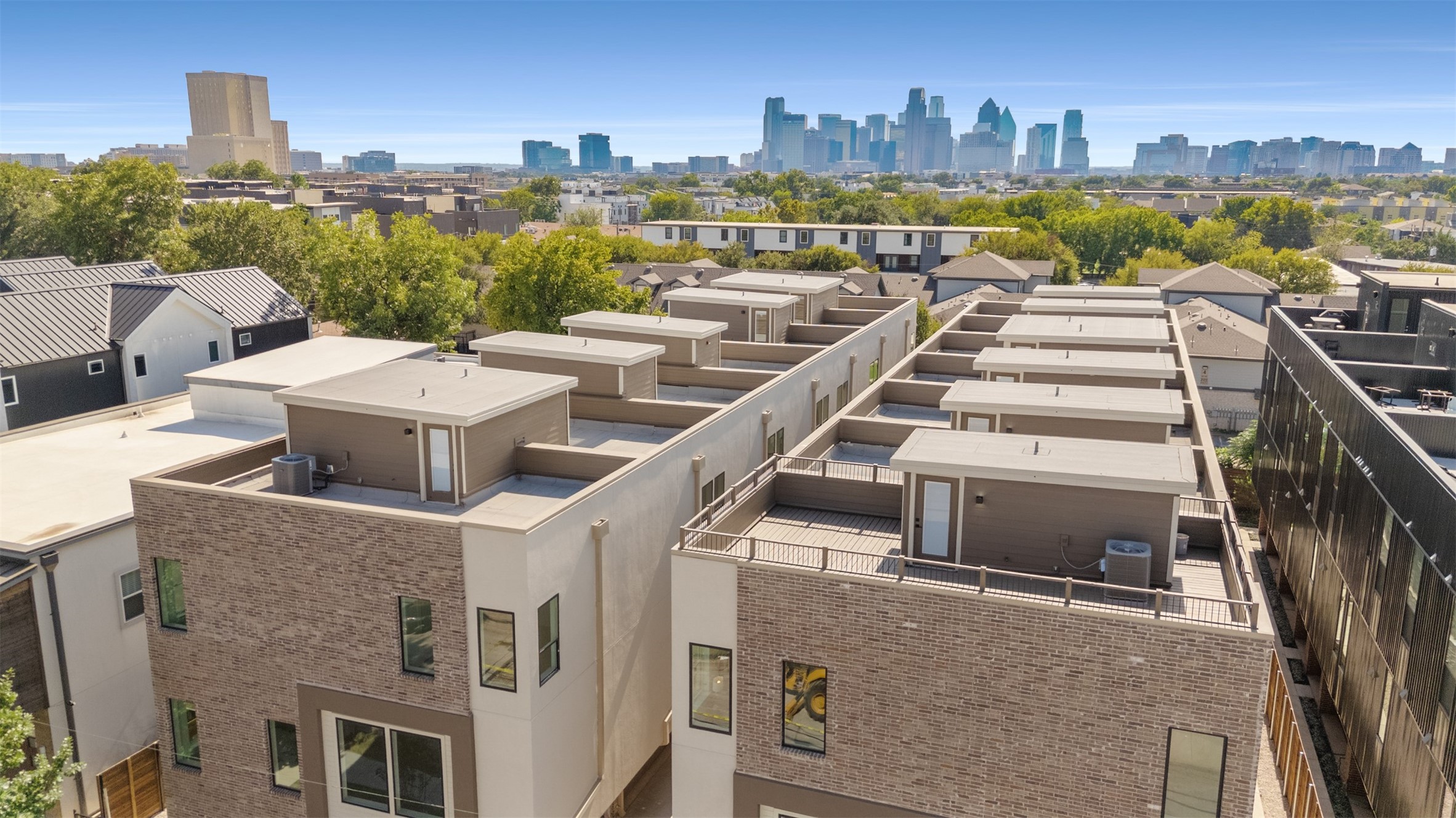 2019 N Prairie Avenue 202