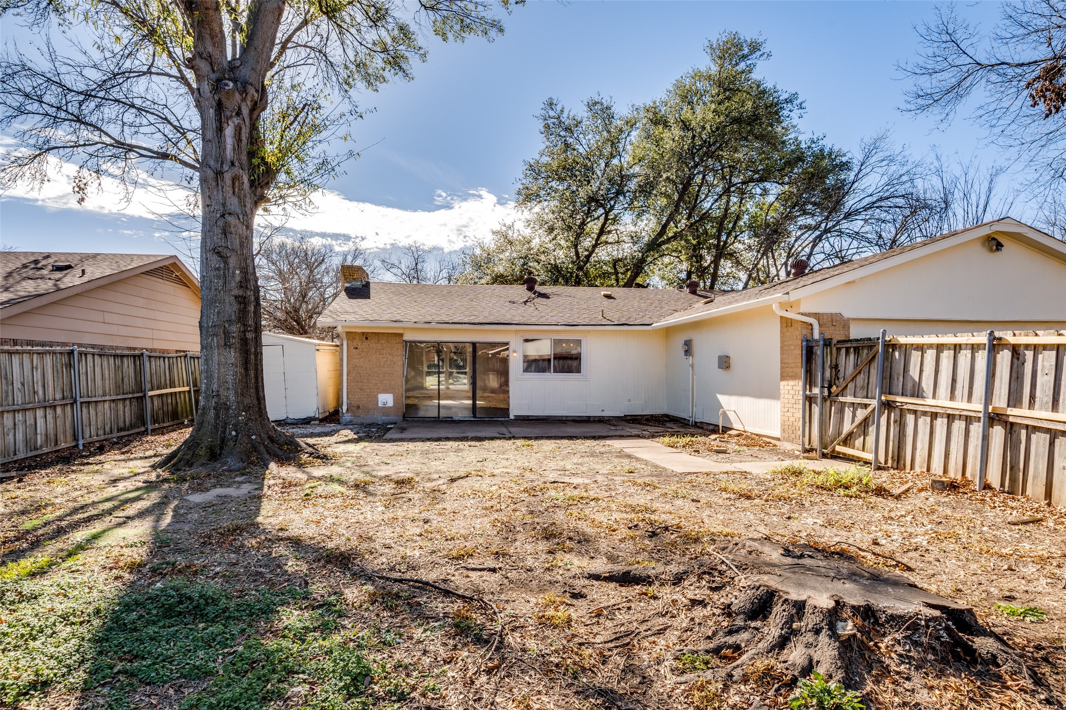 2805 Raintree Drive
