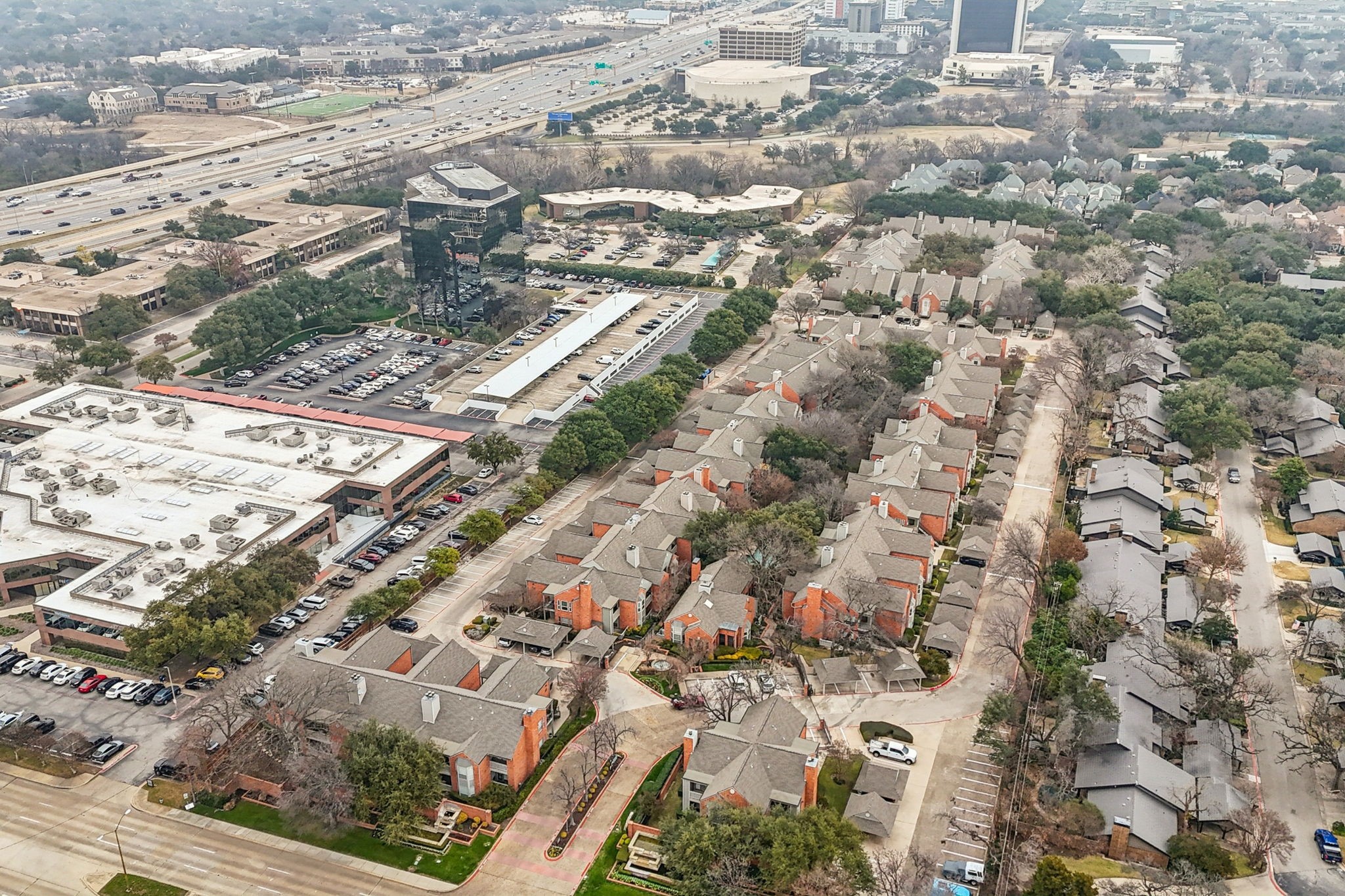 12660 Hillcrest Road 5203