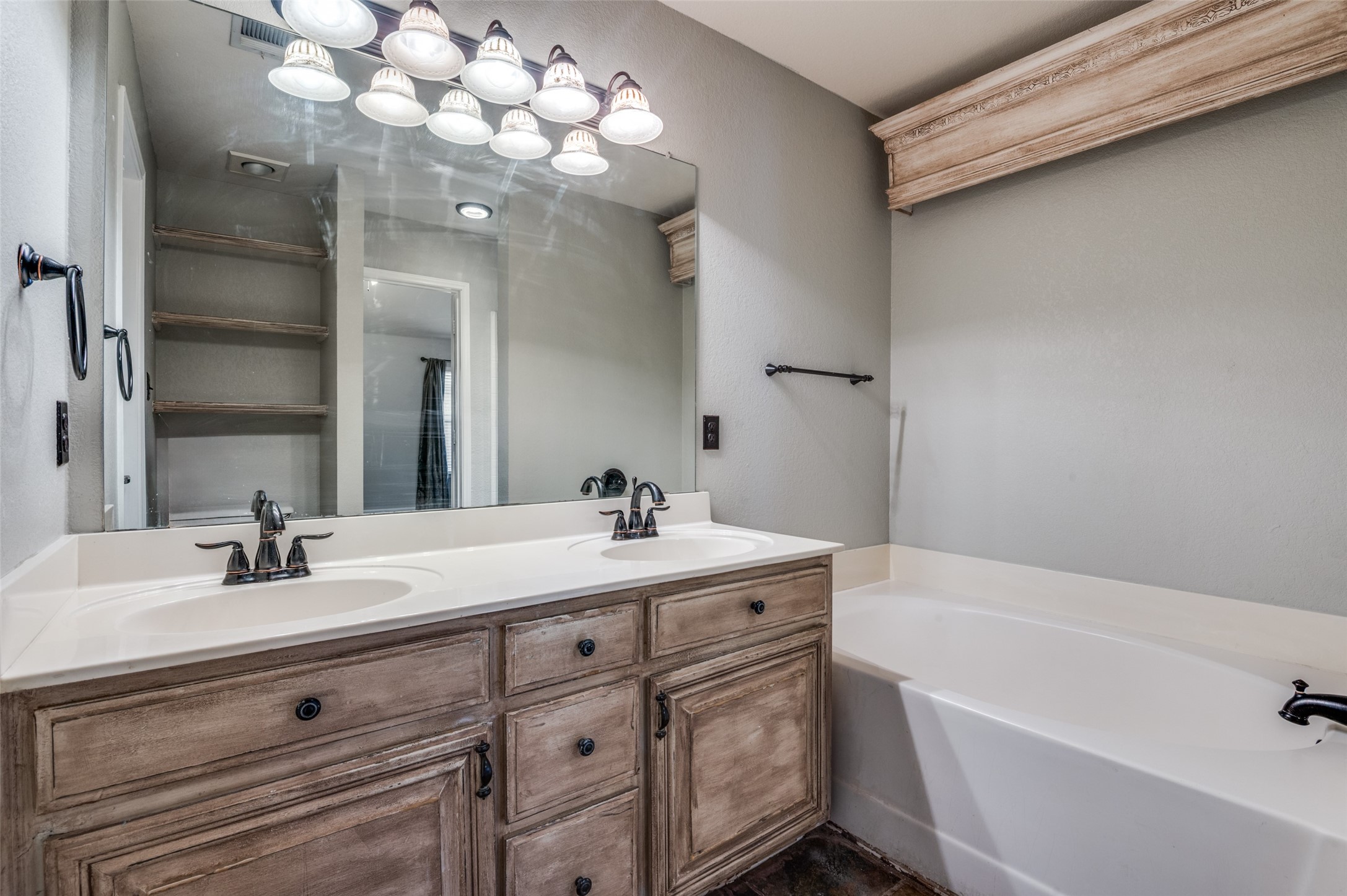 4418 Shady Elm Drive