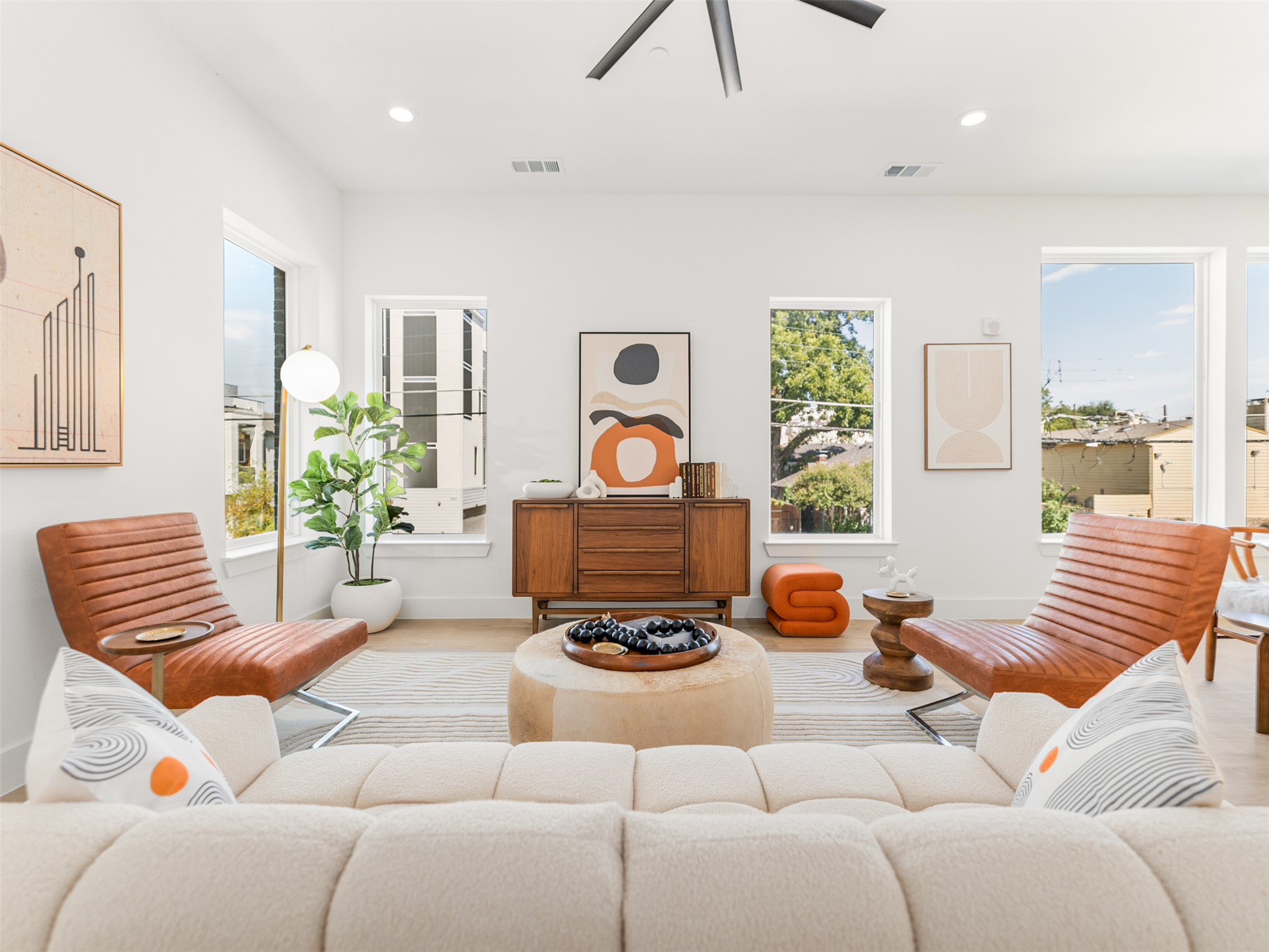 2015 N Prairie Avenue 107