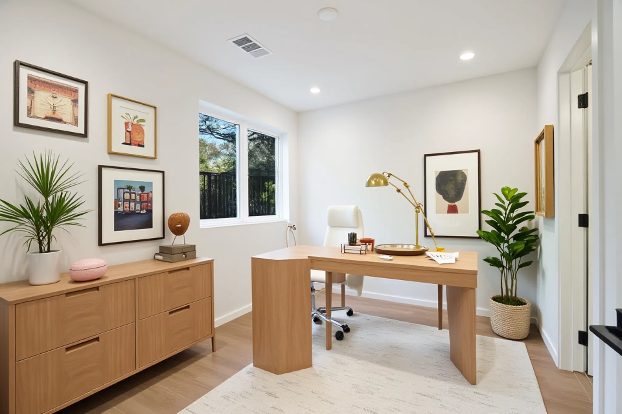 4811 Denton Drive 105