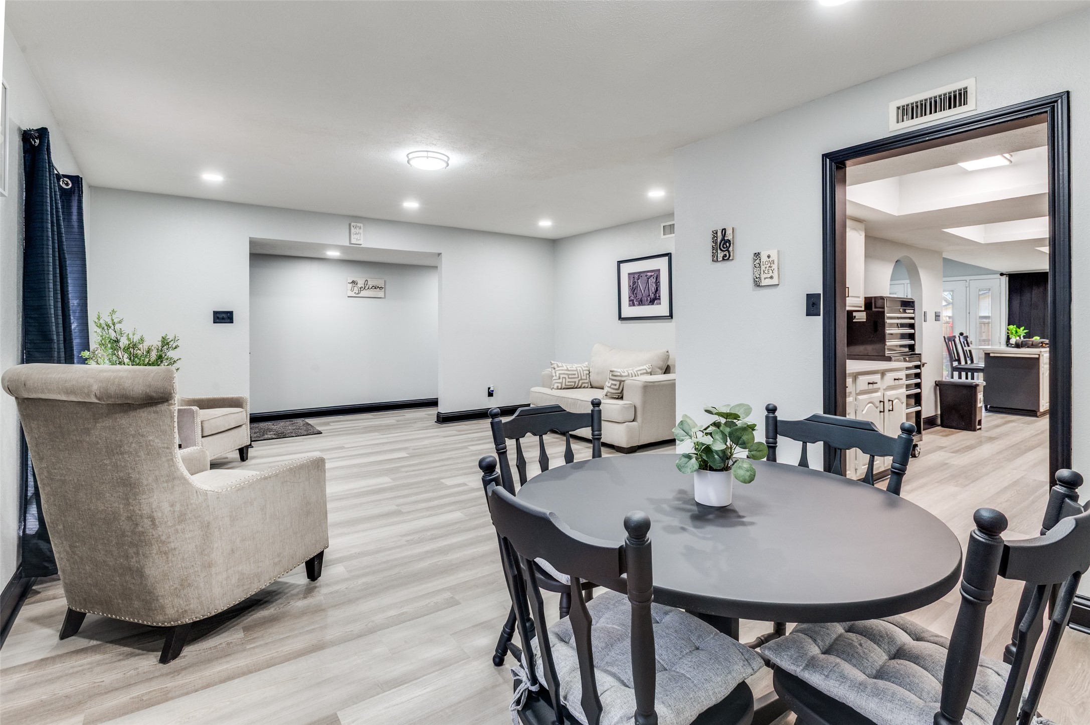 2034 Lewis Trail