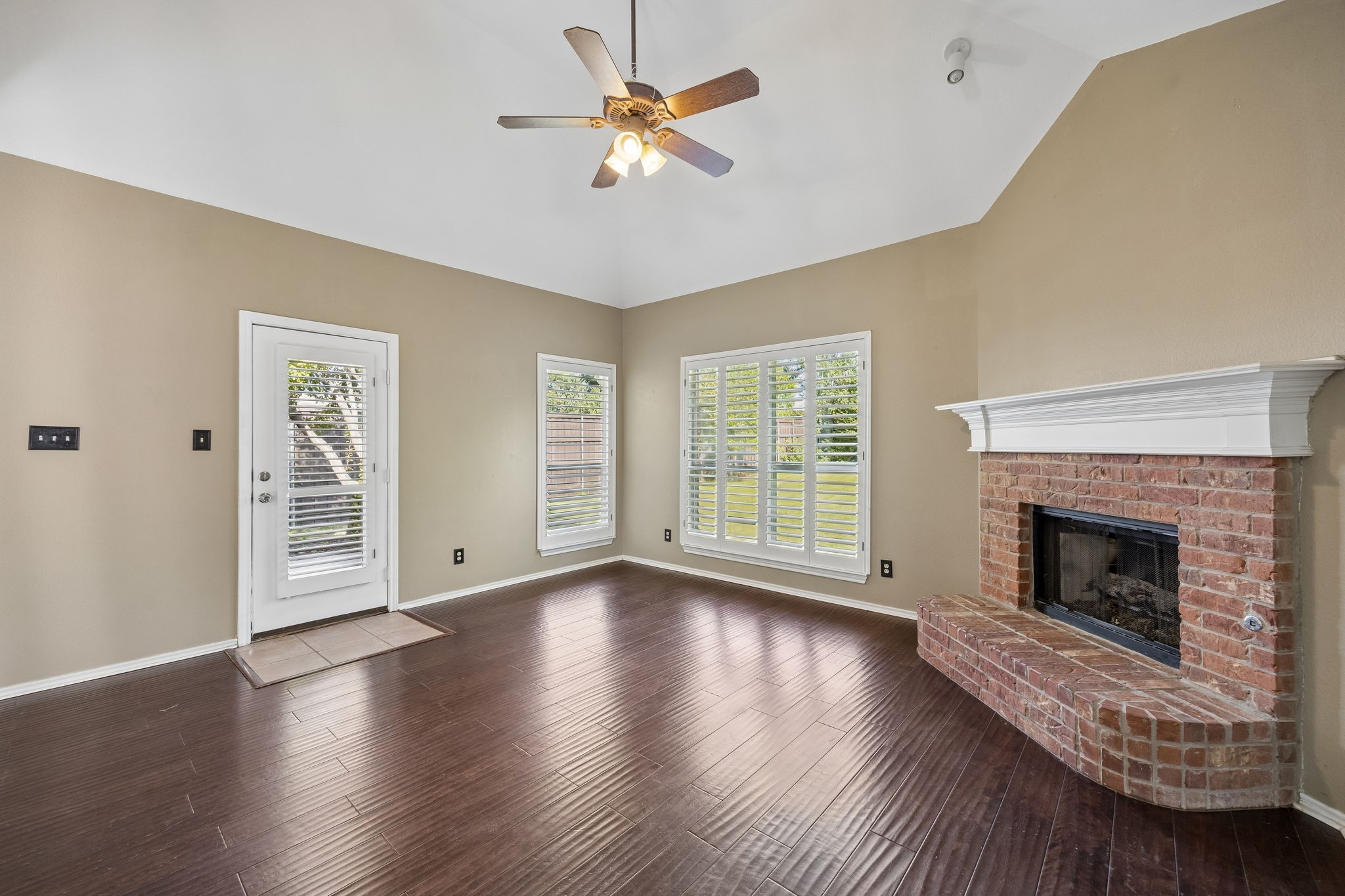 1833 Melton Drive
