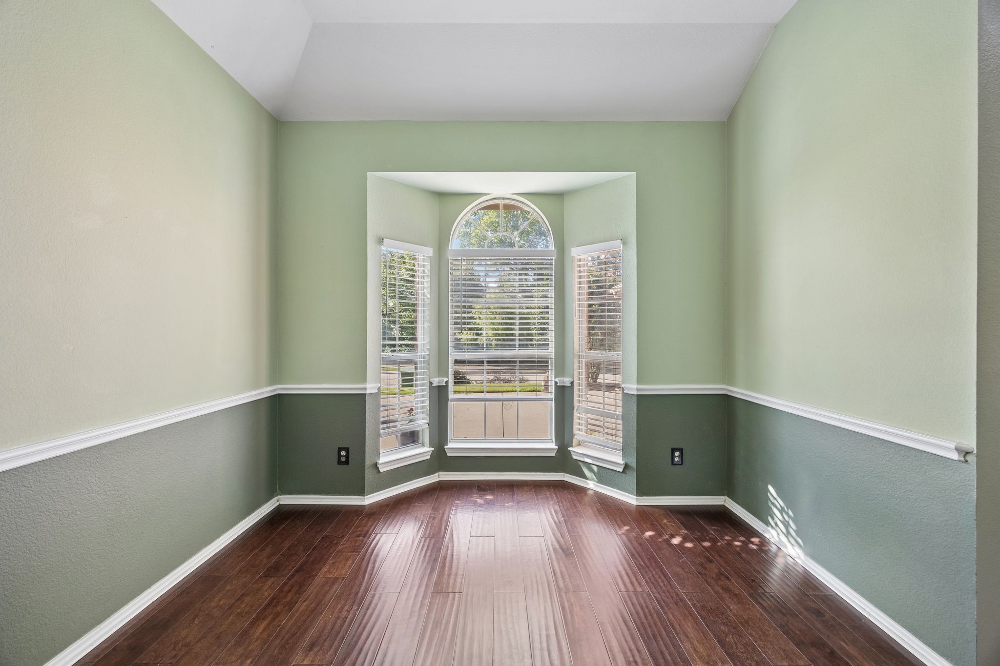 1833 Melton Drive