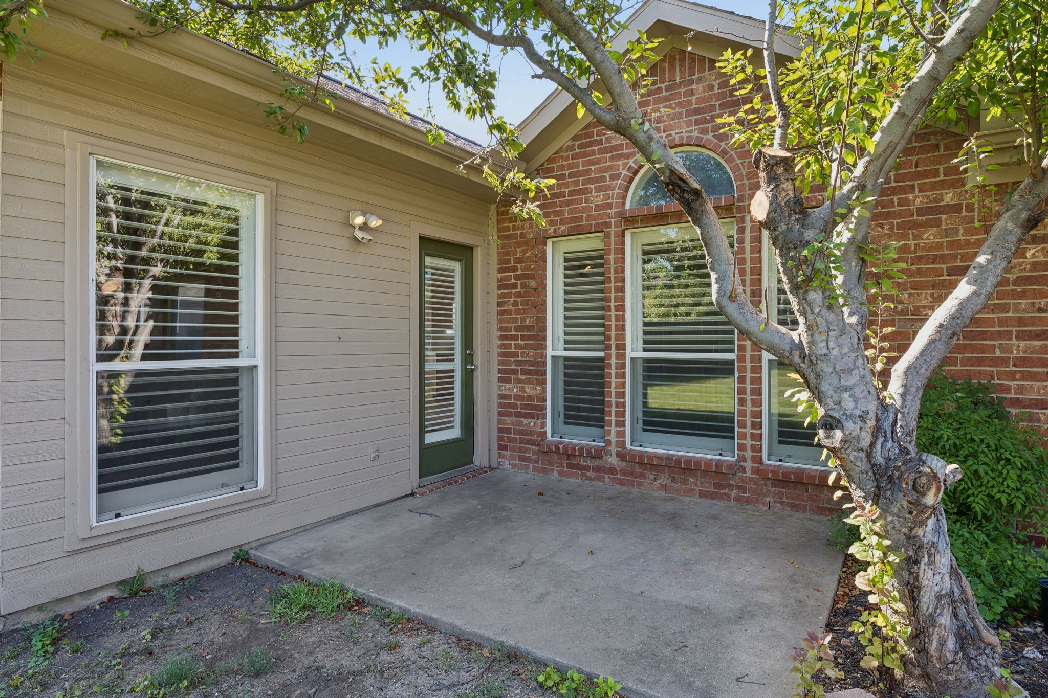 1833 Melton Drive