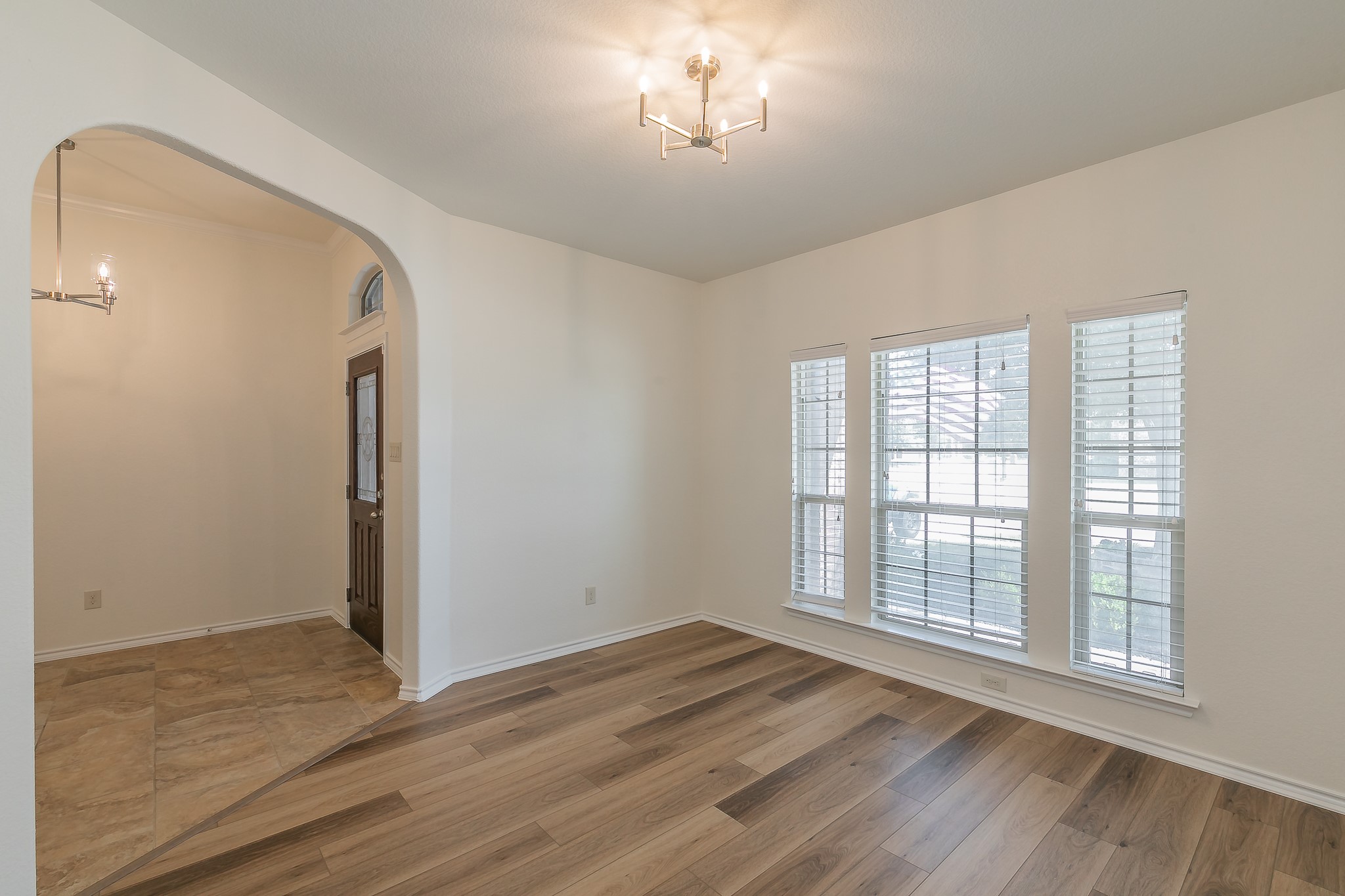 5115 Prestwick Drive