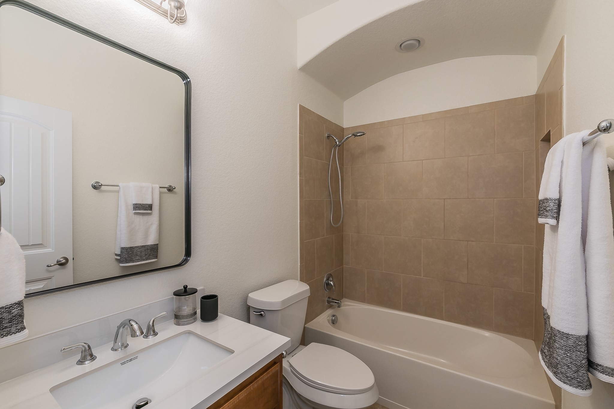 5115 Prestwick Drive