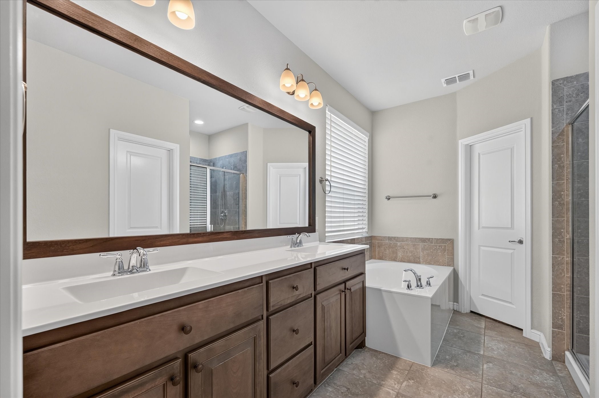 2508 Clay Creek Lane