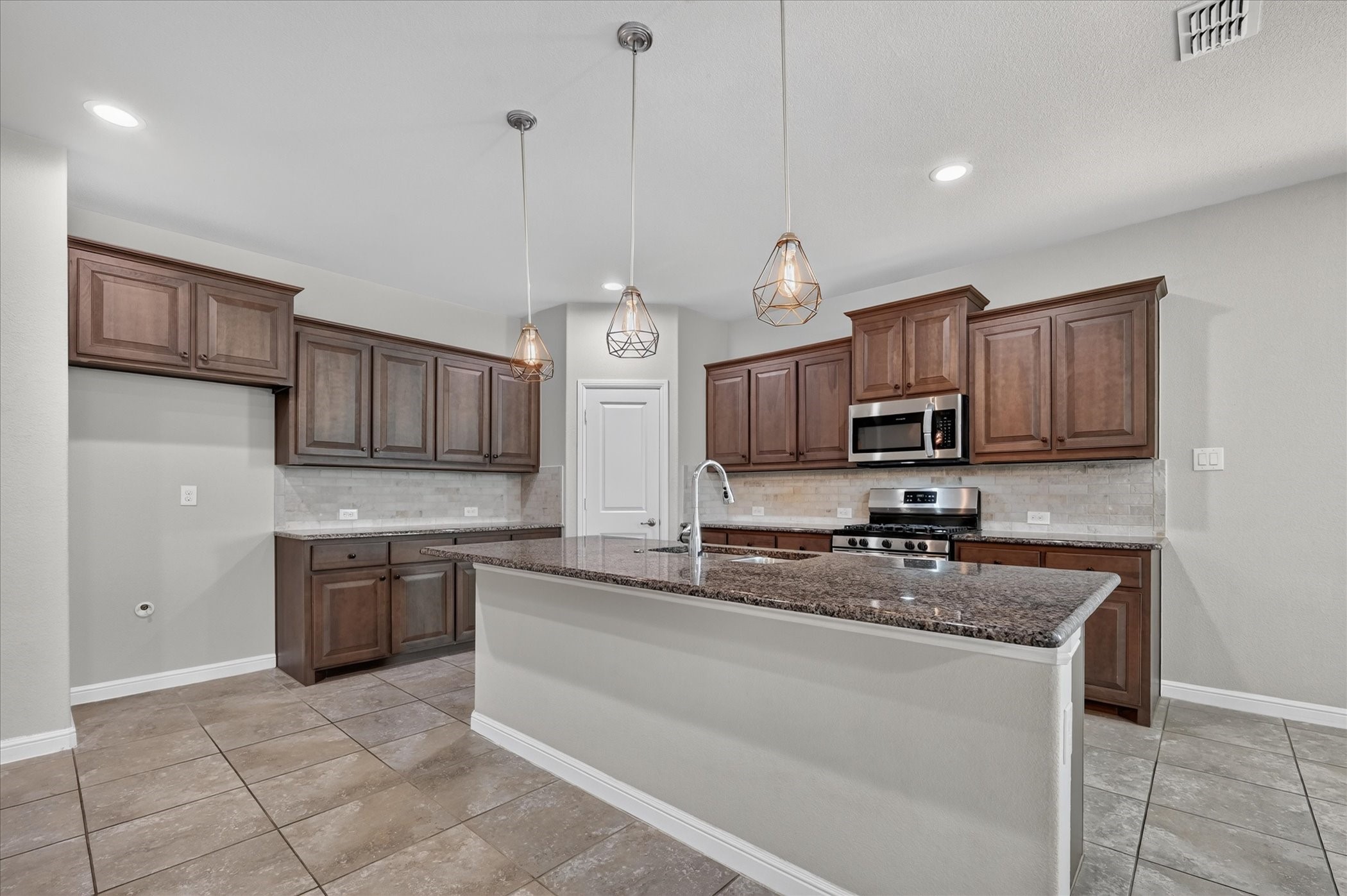 2508 Clay Creek Lane
