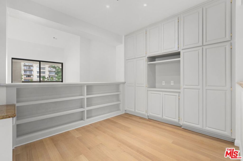 2132 Century Park Lane 409