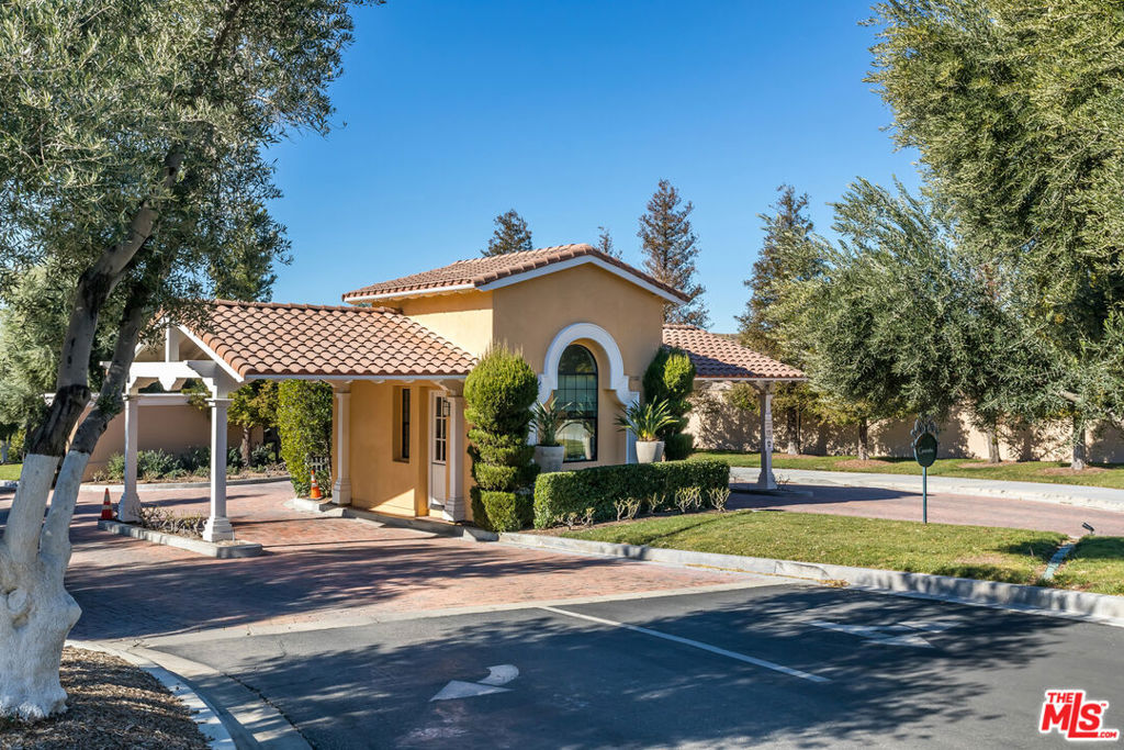 23743 Noble Fir Court