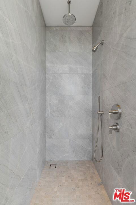 211 Elm Court 3B