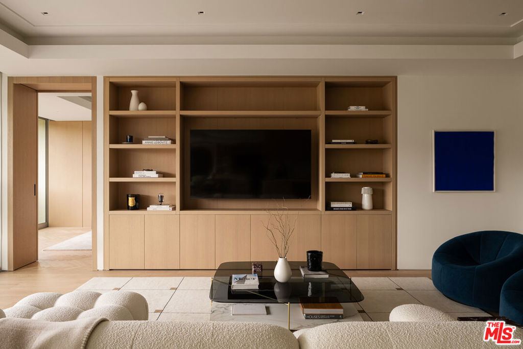 9255 Doheny Road 1703