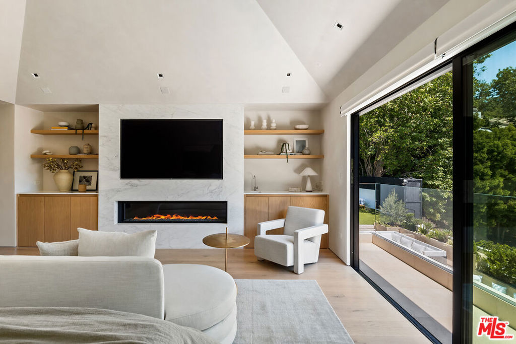 11993 Brentridge Lane