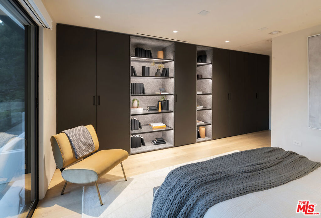 11993 Brentridge Lane