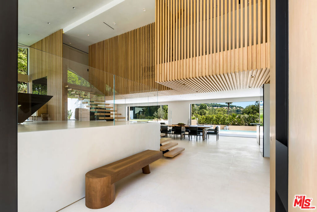 11993 Brentridge Lane