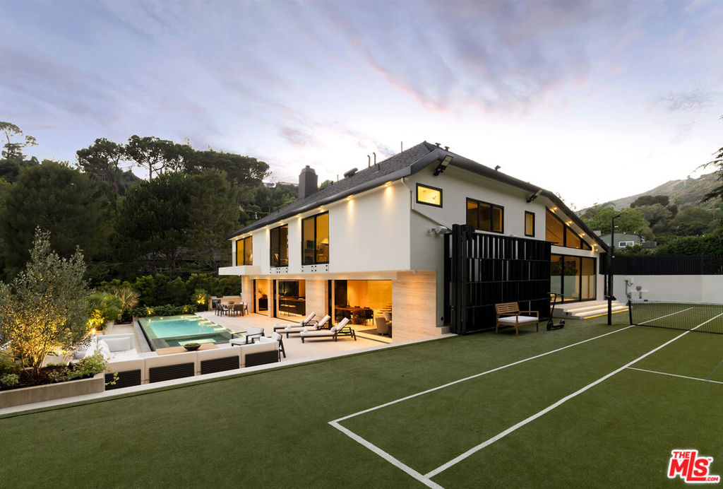 11993 Brentridge Lane