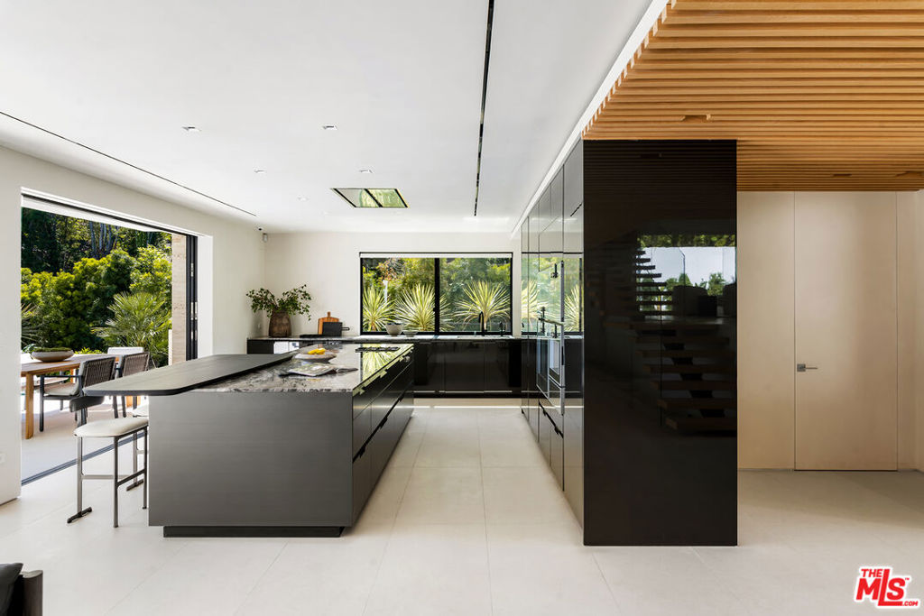 11993 Brentridge Lane