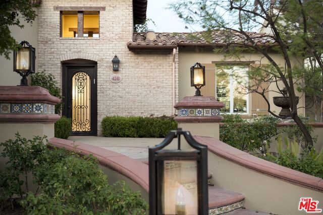 4241 Prado De Los Pajaros