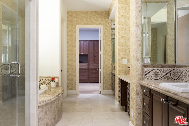 4241 Prado De Los Pajaros