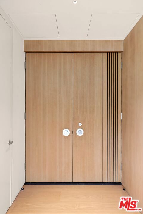 9255 Doheny Road 2605