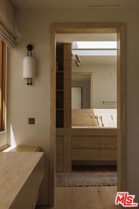 12128 Viewcrest Road