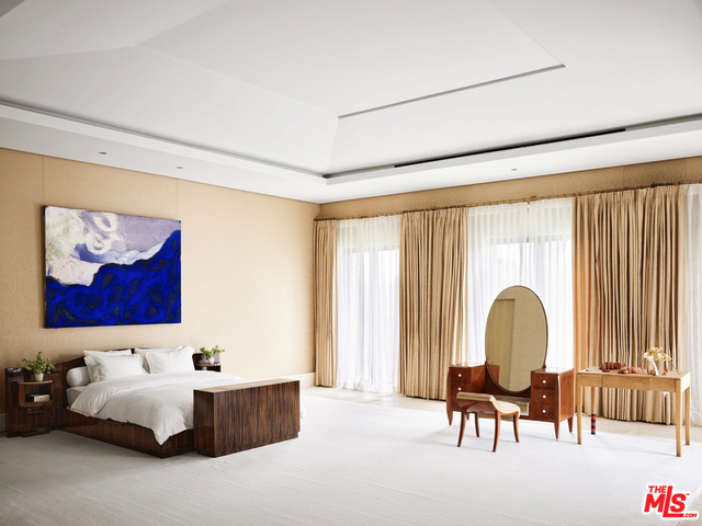 133 S Mapleton Drive