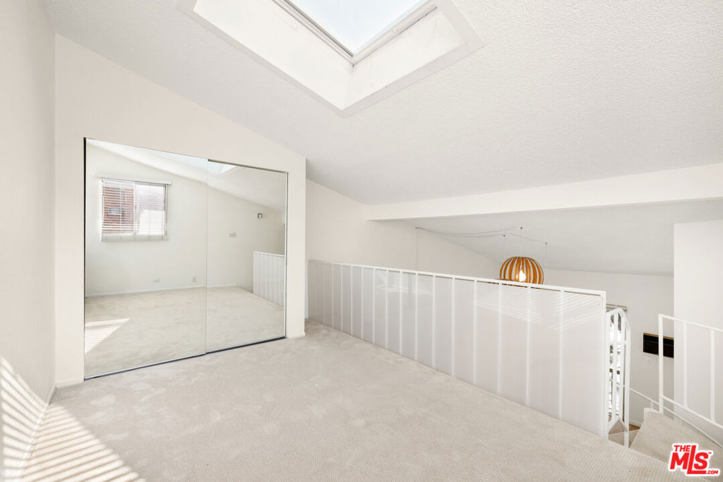 1440 Veteran Avenue 526