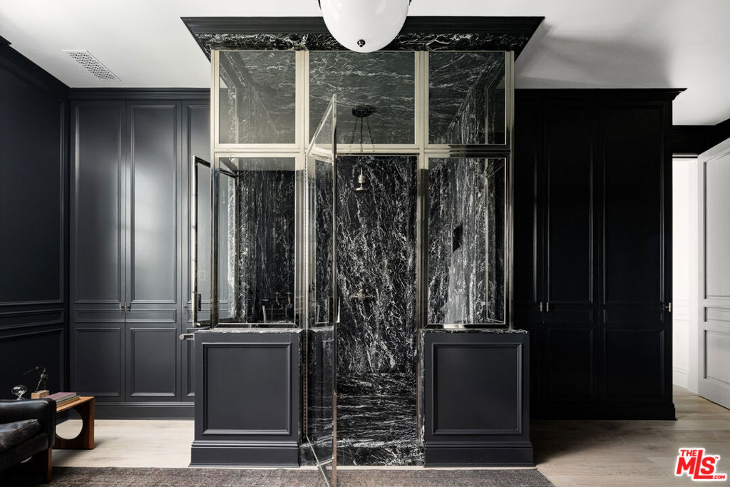 227 N Tigertail Road