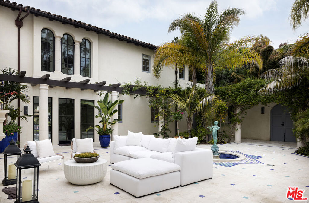 1084 Golf Road