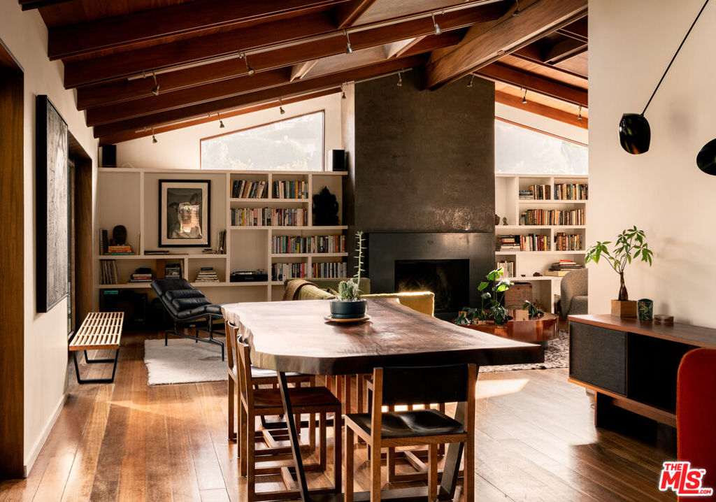 415 Mesa Road