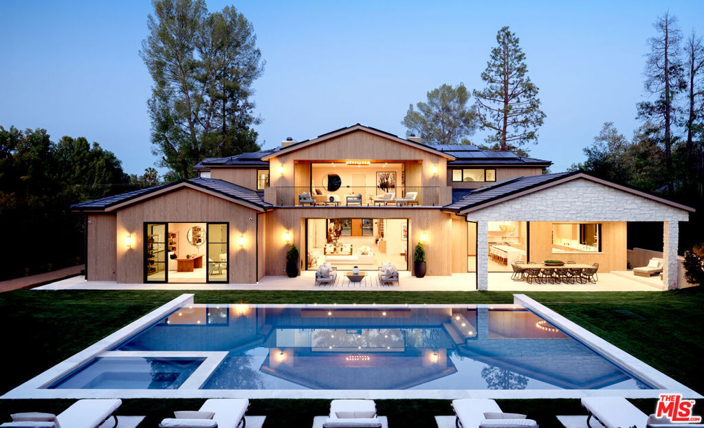 5287 Round Meadow Road
